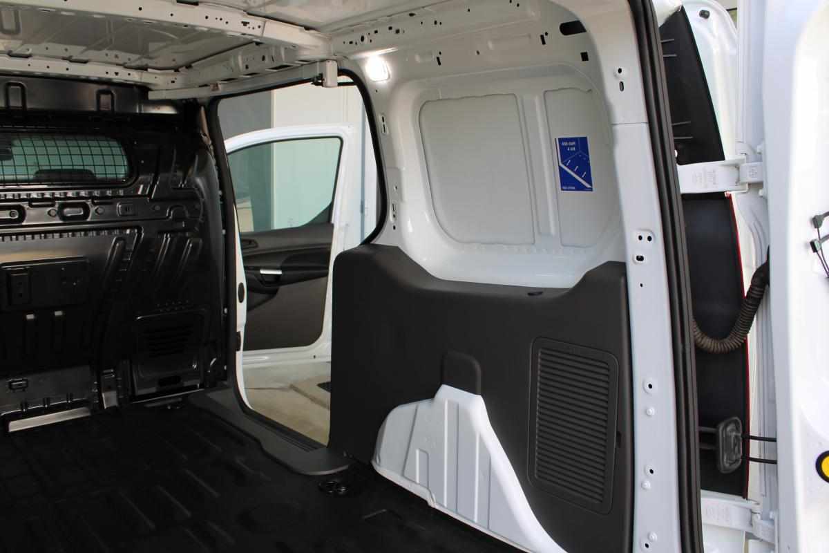 ford-transit-connect-1-5-ecoblue-2019-diesel-1499cc
