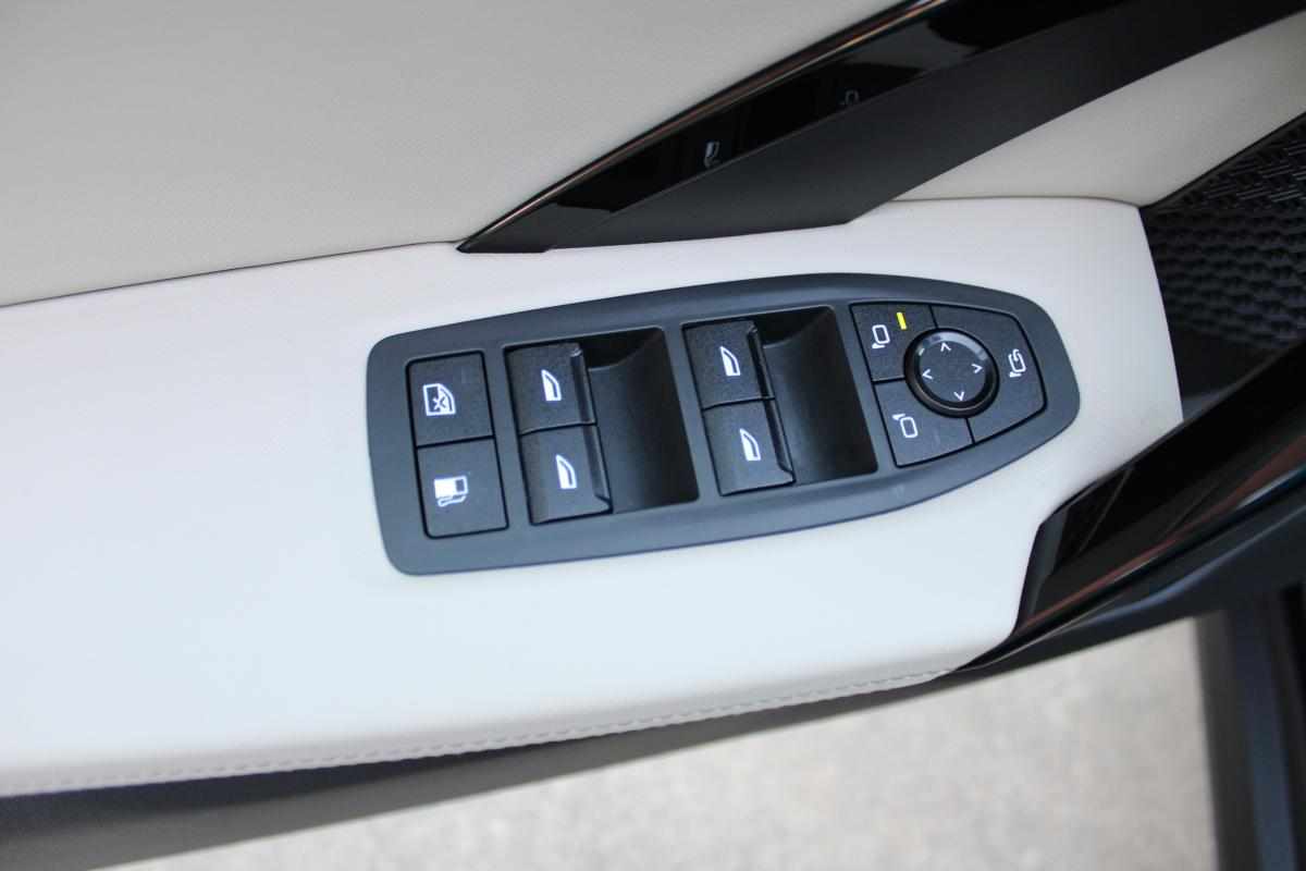 bmw-x1-xdrive25e-2024-gasolina-1499cc