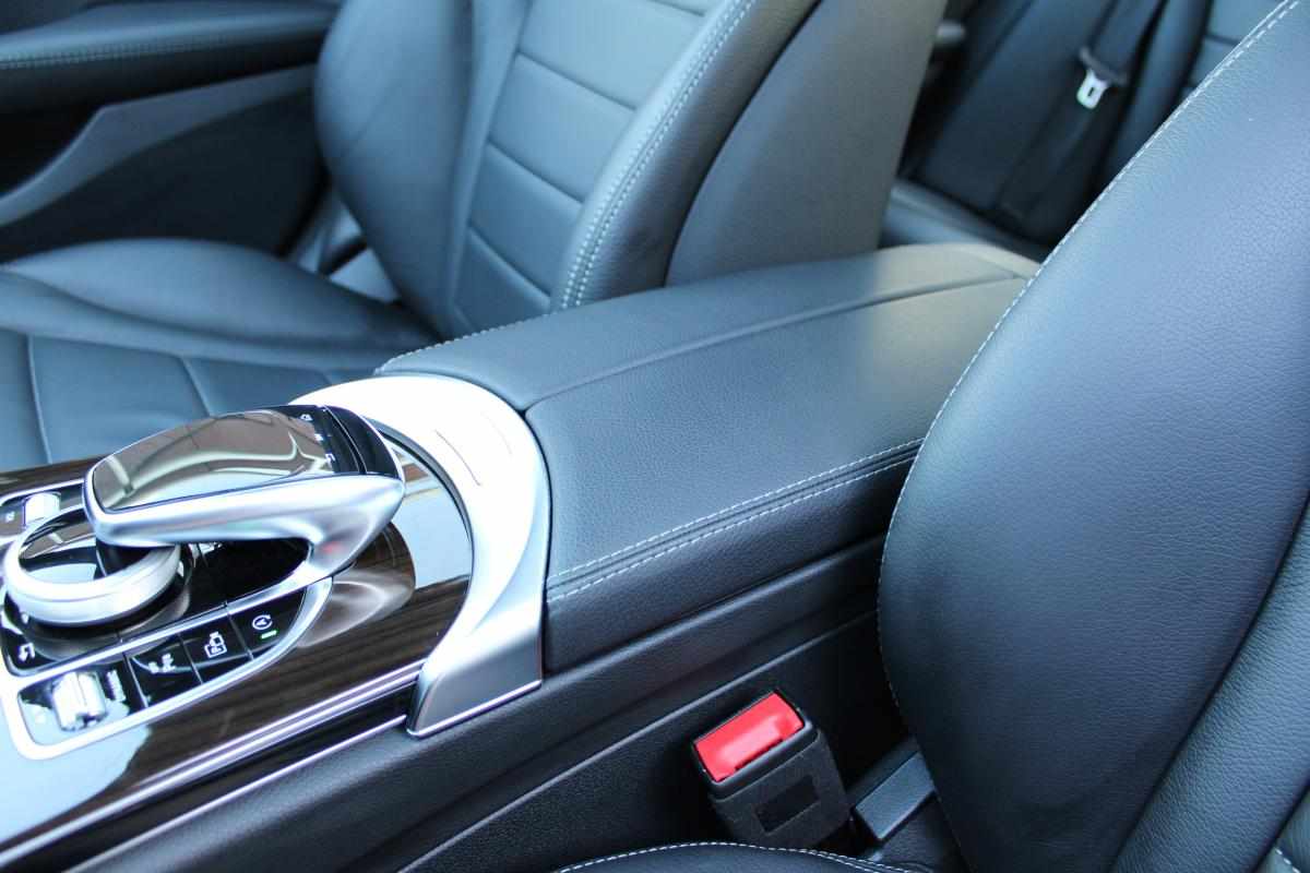 mercedes-benz-classe-c-c-300-2-0-4matic-2020-gasolina-1991cc