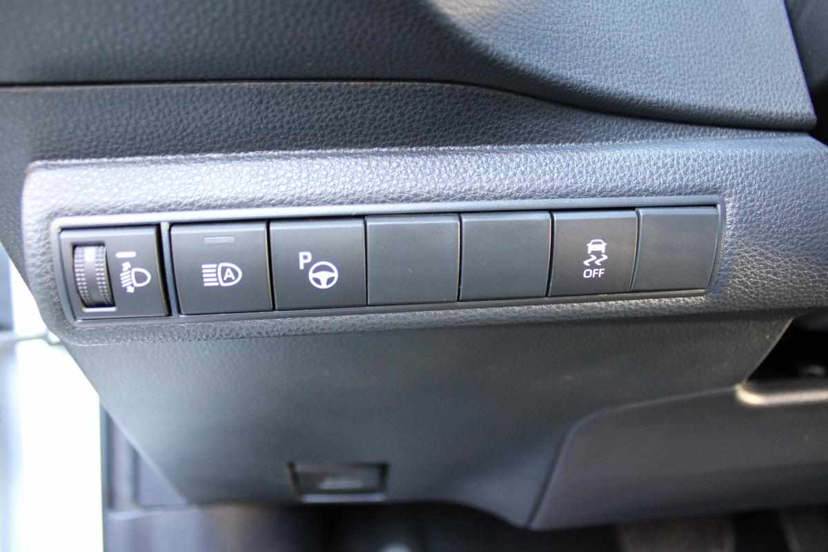 toyota-corolla-1-8-hybrid-2023-gasolina-1798cc