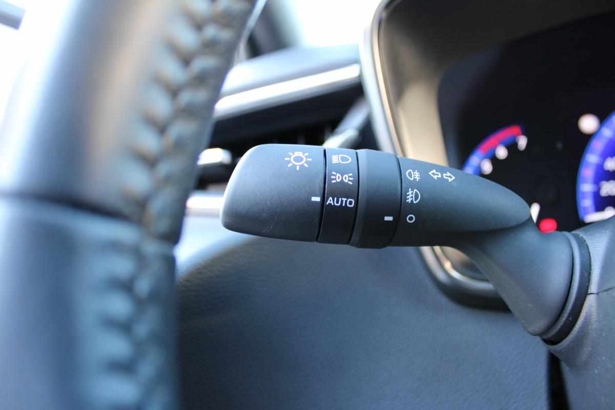 toyota-corolla-1-8-hybrid-2023-gasolina-1798cc