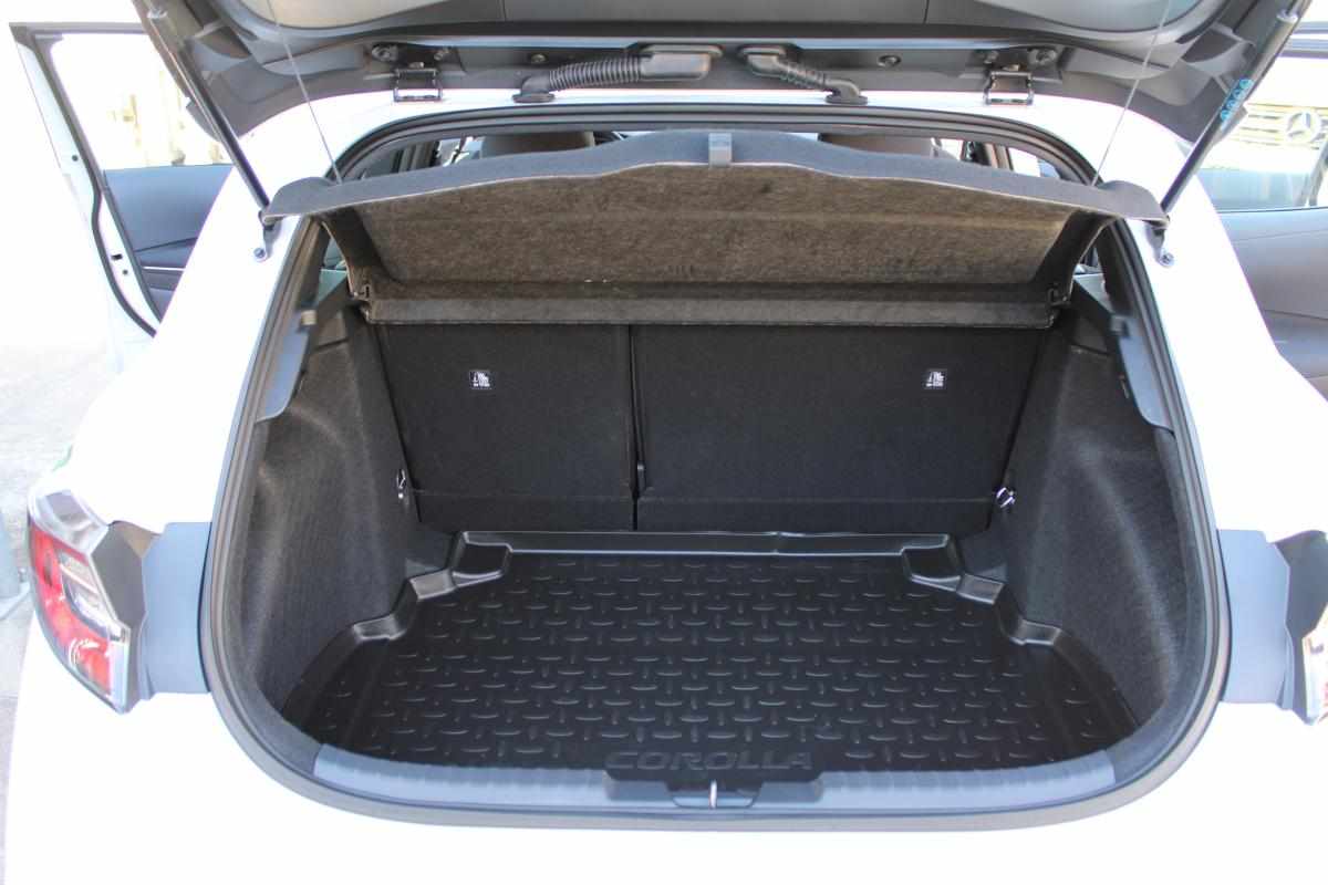 toyota-corolla-1-8-hybrid-2023-gasolina-1798cc