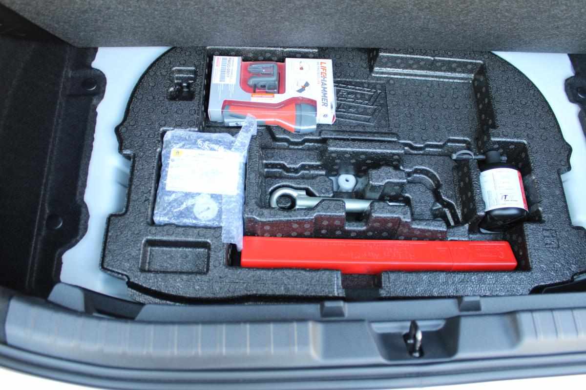 toyota-corolla-1-8-hybrid-2023-gasolina-1798cc
