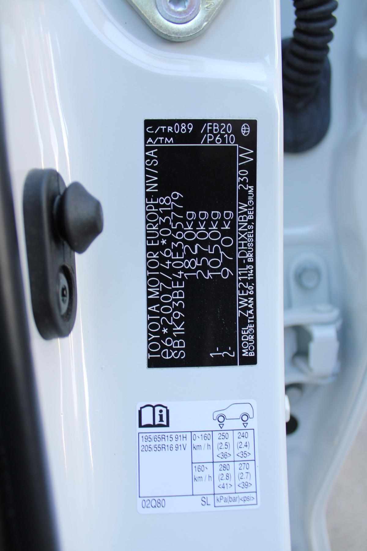 toyota-corolla-1-8-hybrid-2023-gasolina-1798cc