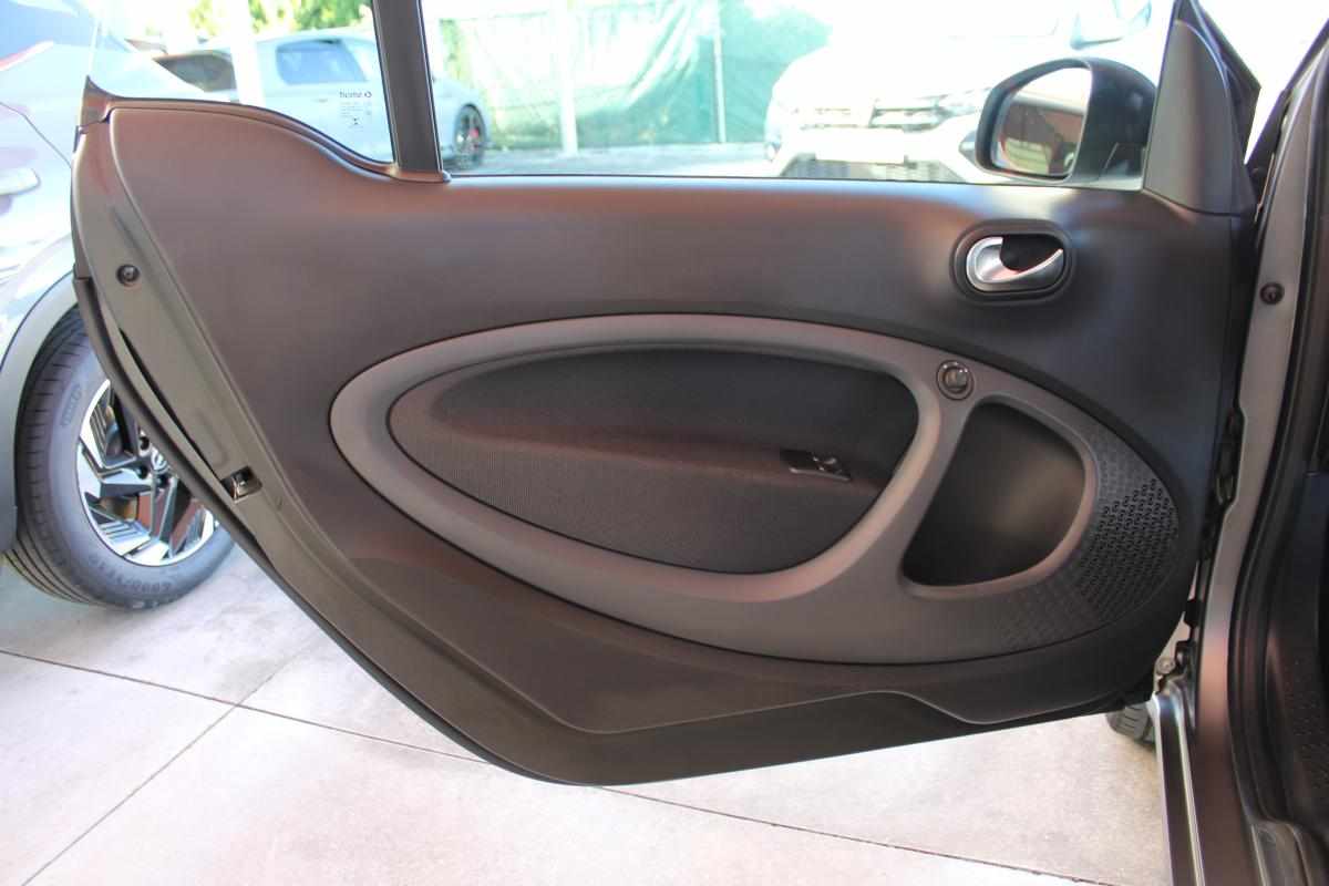 smart-fortwo-0-9-2016-gasolina-898cc