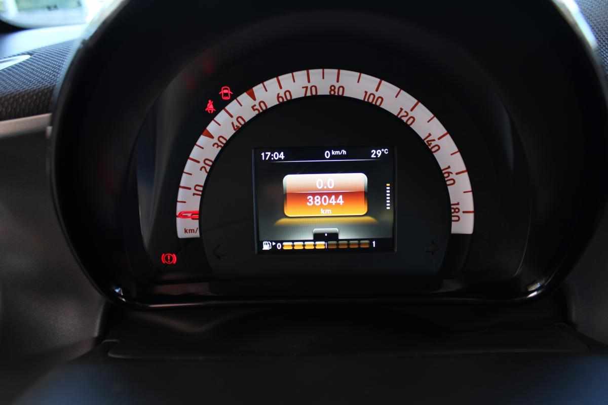 smart-fortwo-0-9-2016-gasolina-898cc