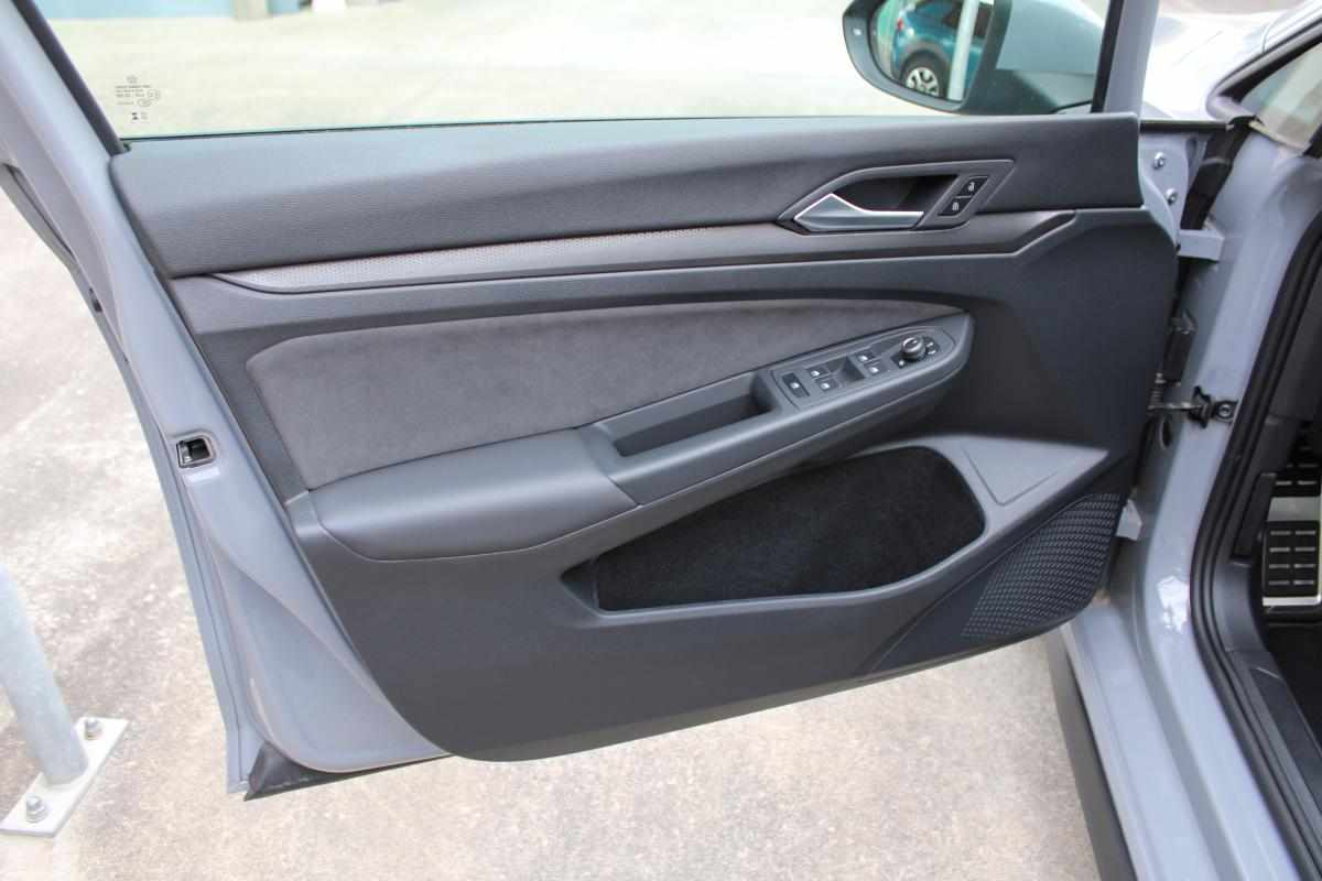 volkswagen-golf-2-0-tsi-2024-gasolina-1984cc