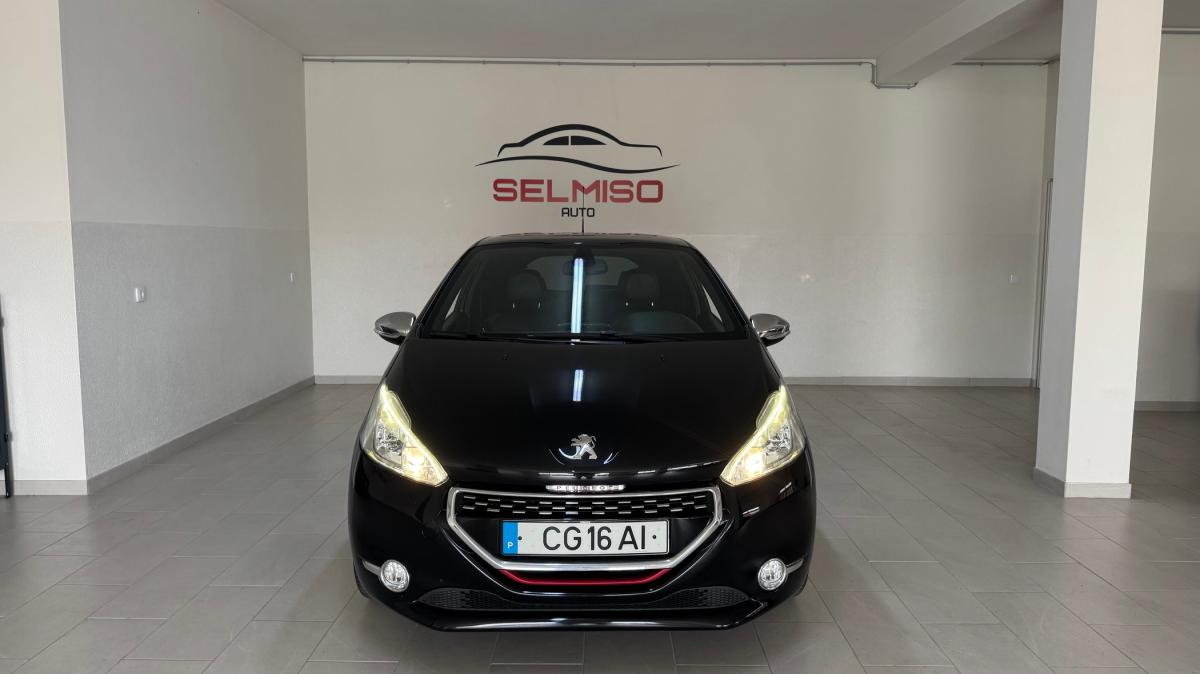 peugeot-208-2014-gasolina-1598cc