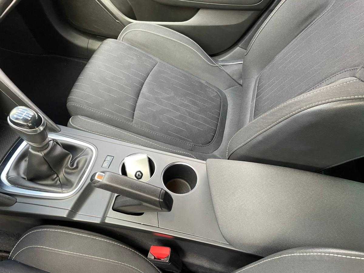 renault-megane-2018-diesel-1461cc