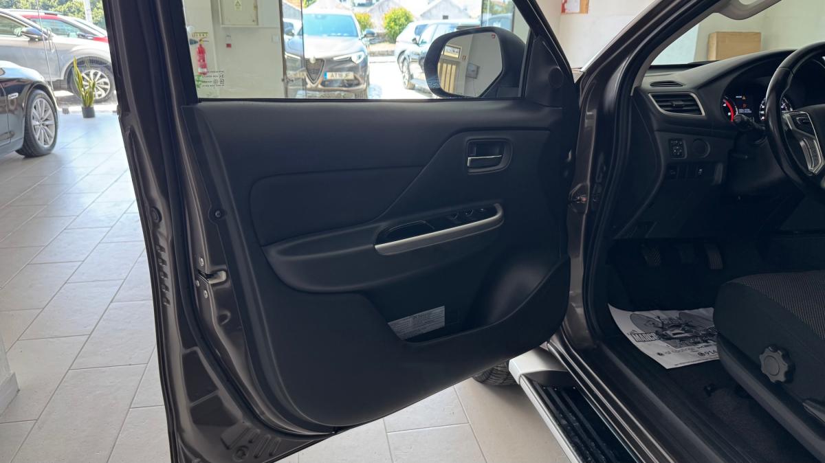 mitsubishi-l200-2022-diesel-2268cc