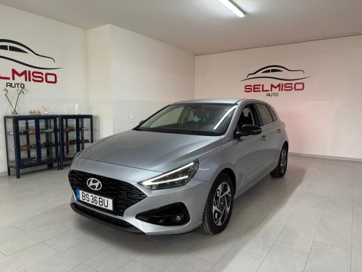 hyundai-i30-2025-gasolina-998cc