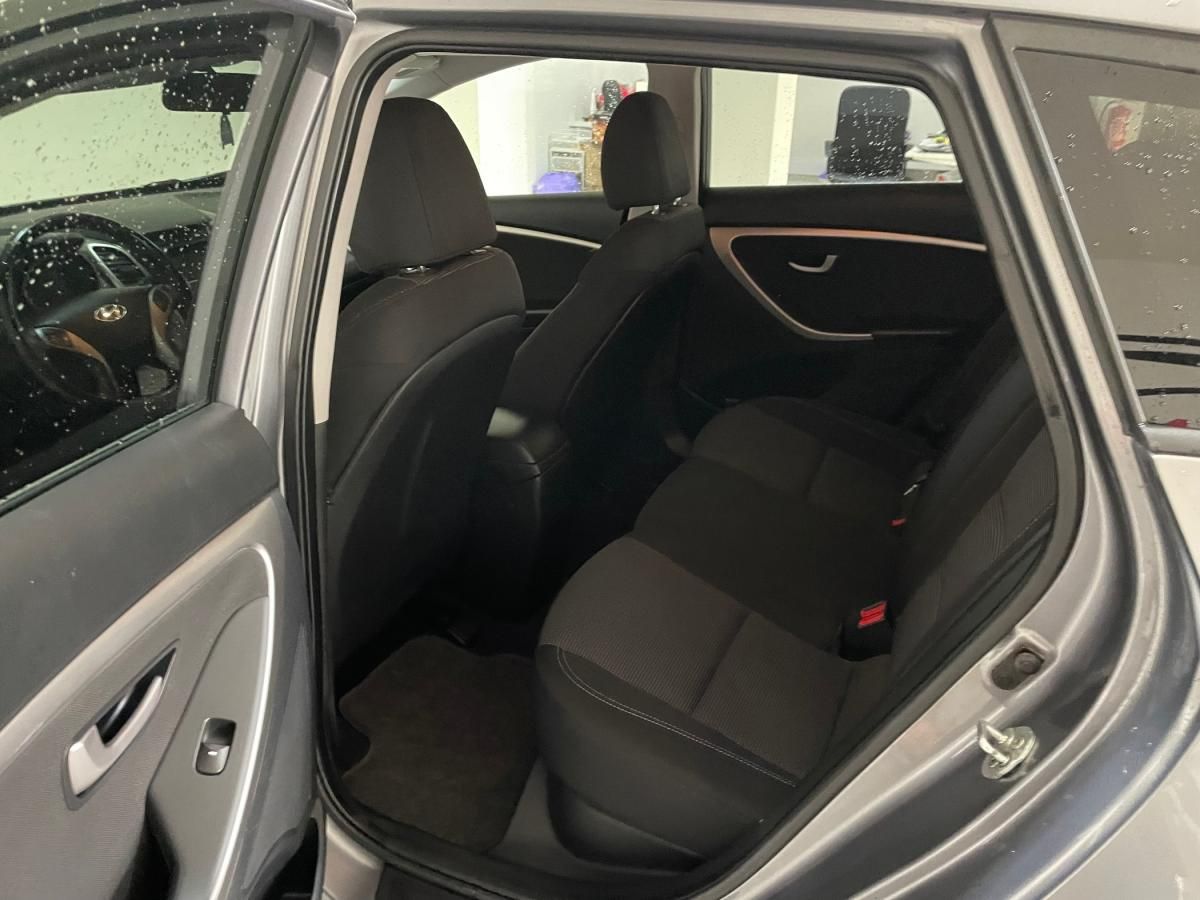 hyundai-i30-2013-diesel-1582cc