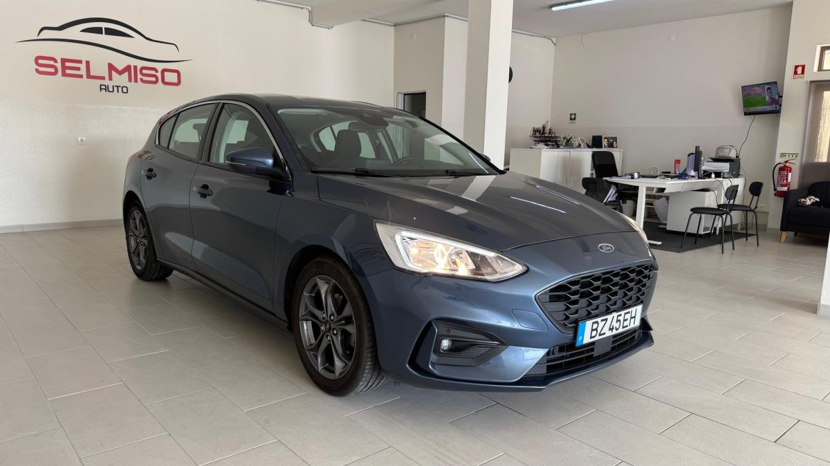 ford-focus-2022-gasolina-998cc