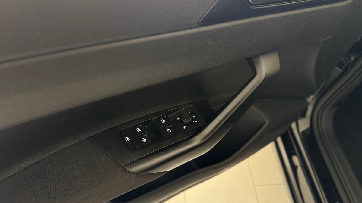 volkswagen-polo-2025-gasolina-999cc
