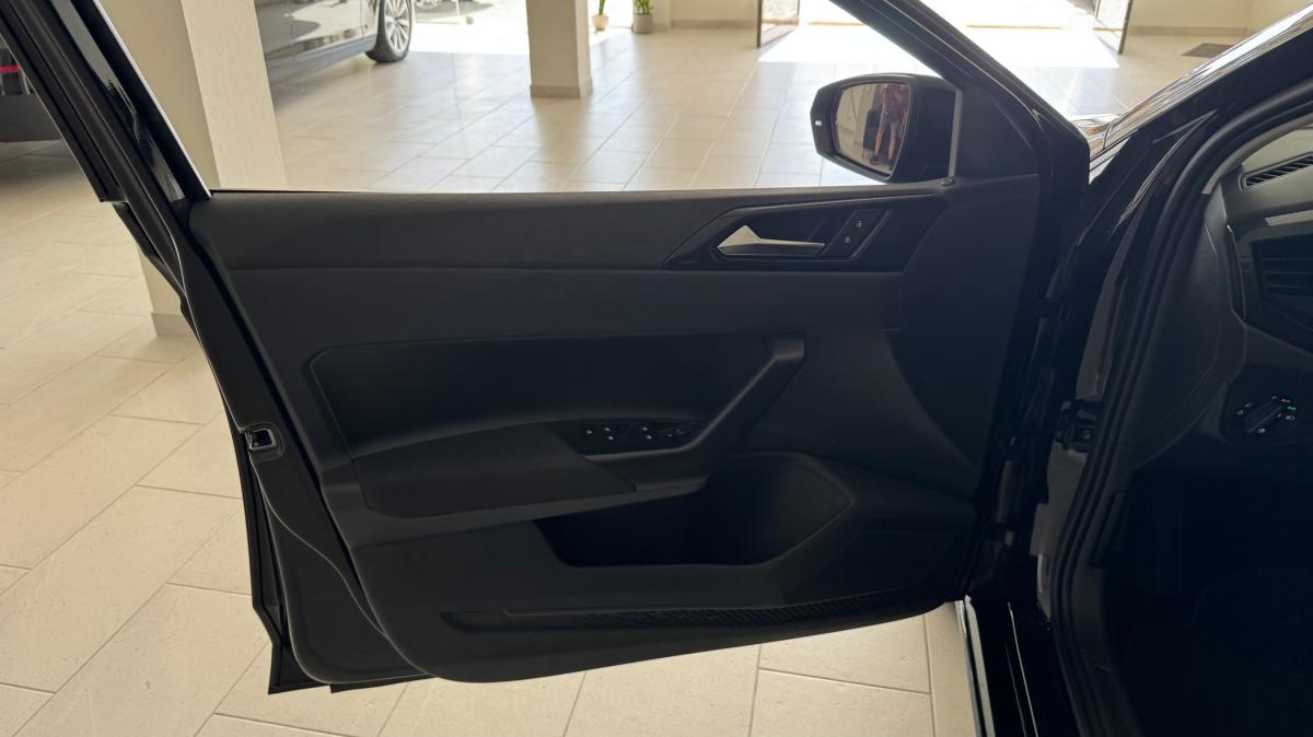 volkswagen-polo-2025-gasolina-999cc