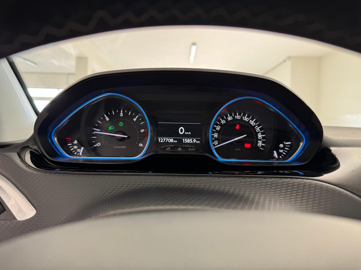 peugeot-2008-2016-diesel-1560cc