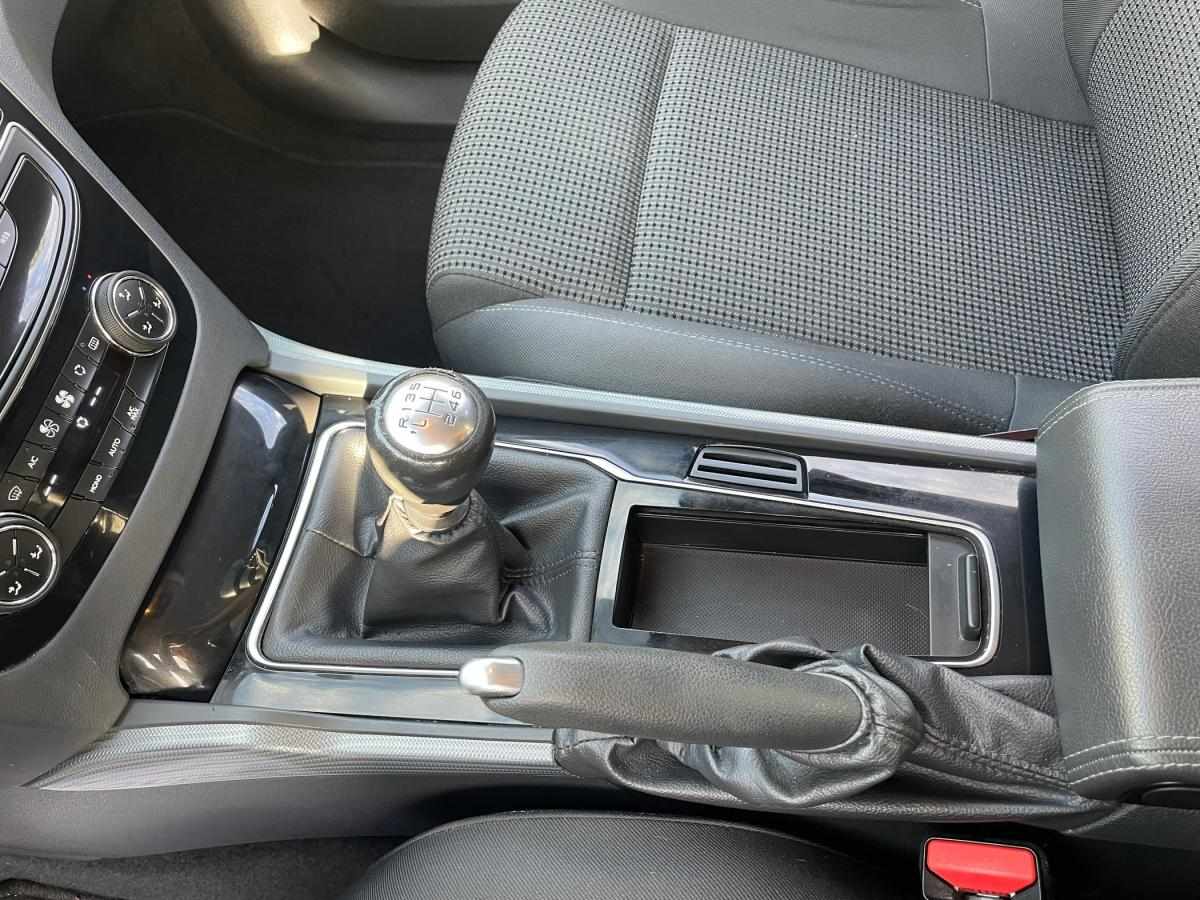 peugeot-508-2016-diesel-1560cc