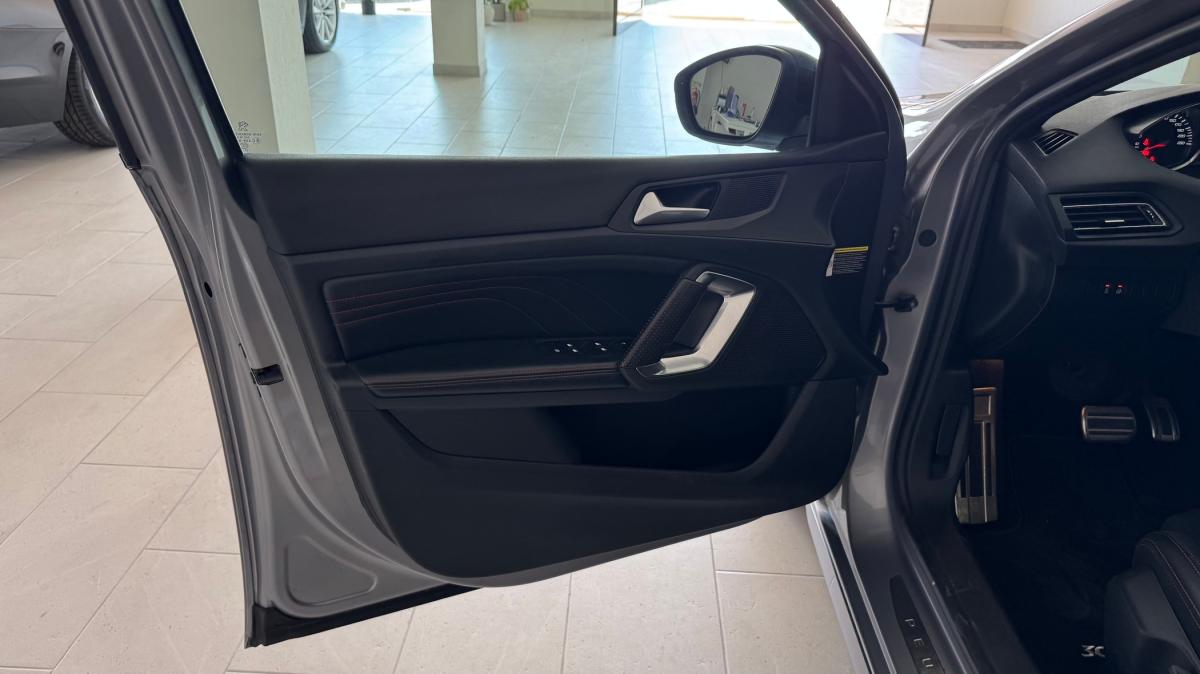 peugeot-308-2018-diesel-1560cc
