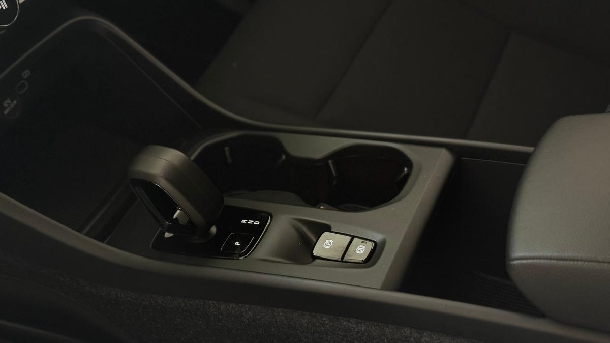 volvo-xc40-2025-gasolina-1969cc