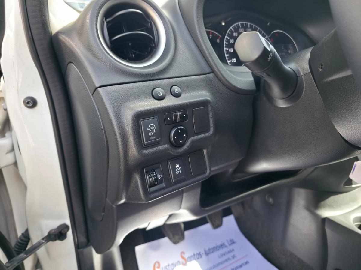 nissan-note-1-2-2015-gasolina-1198cc