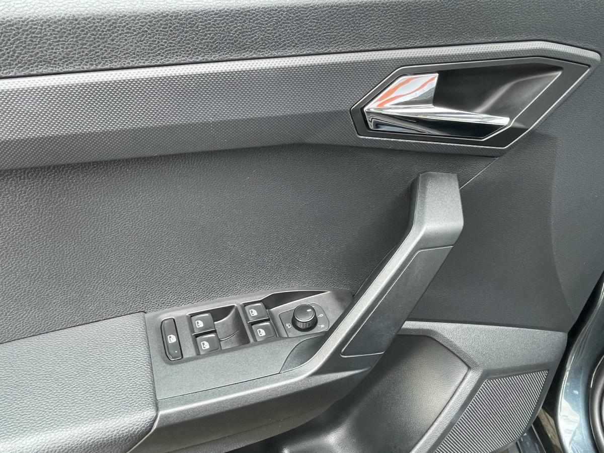 seat-arona-1-0-tsi-2020-gasolina-999cc