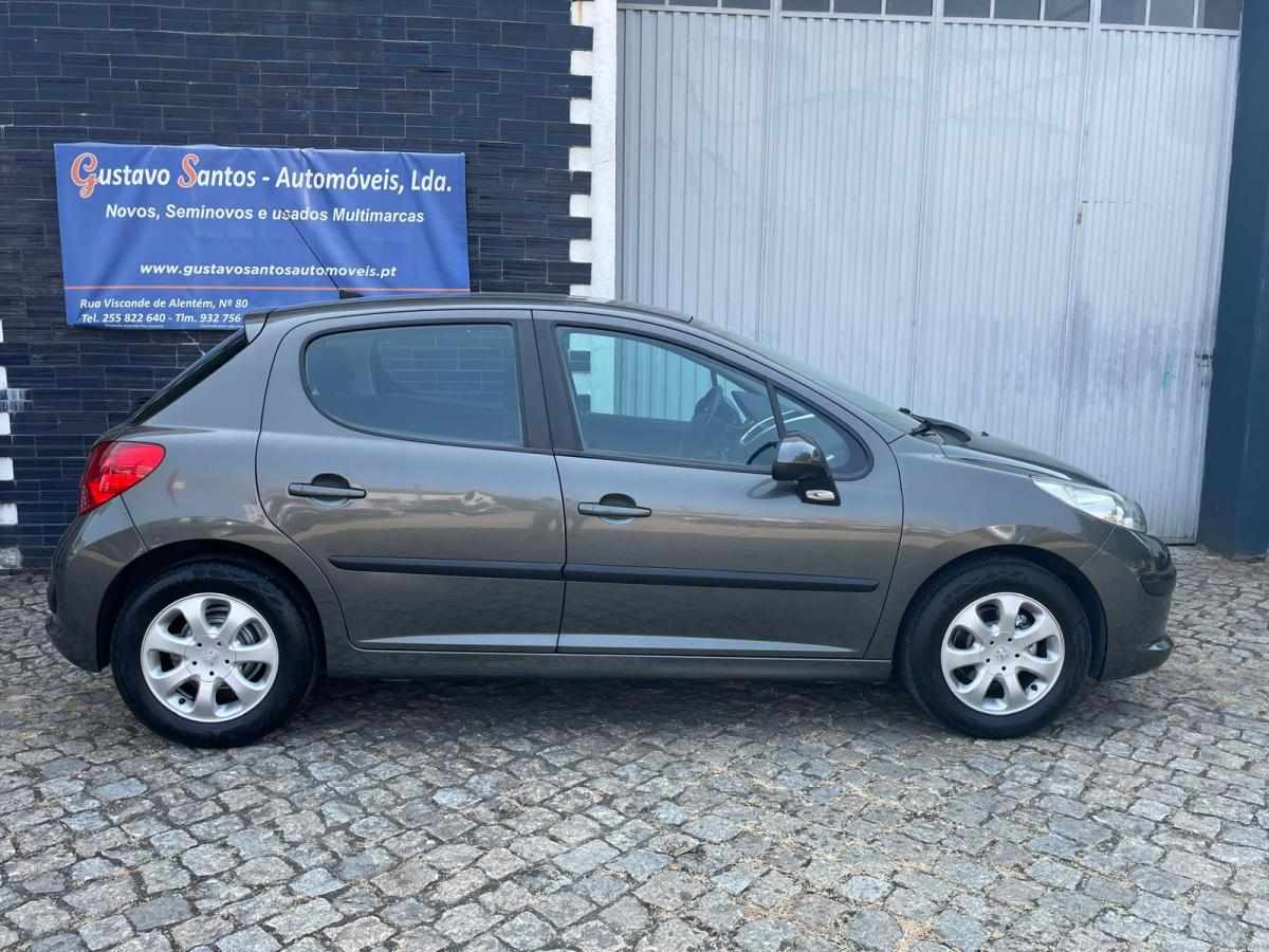 peugeot-207-1-4-hdi-2009-diesel-1398cc