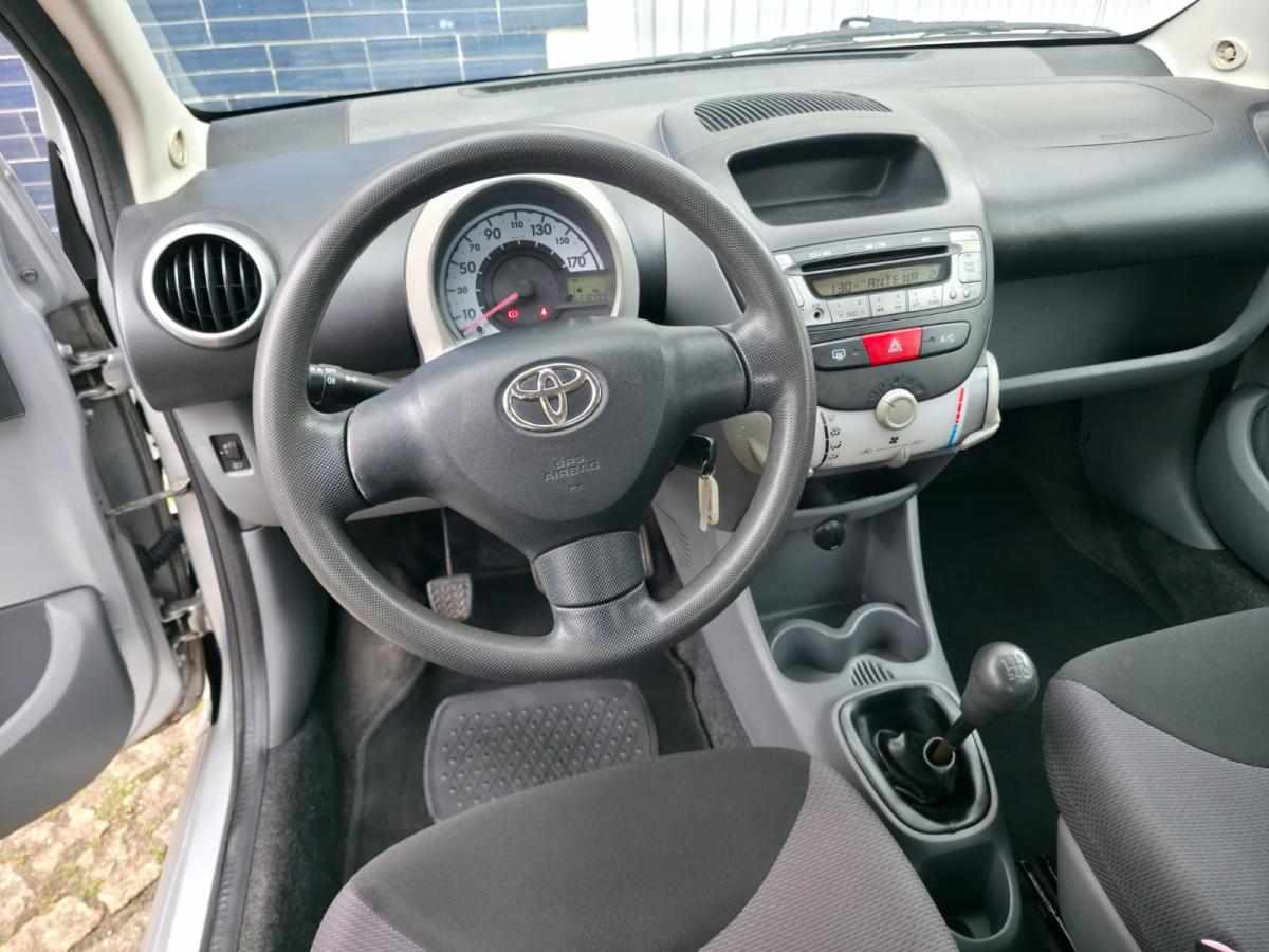 toyota-aygo-1-0-vvt-i-2007-gasolina-998cc