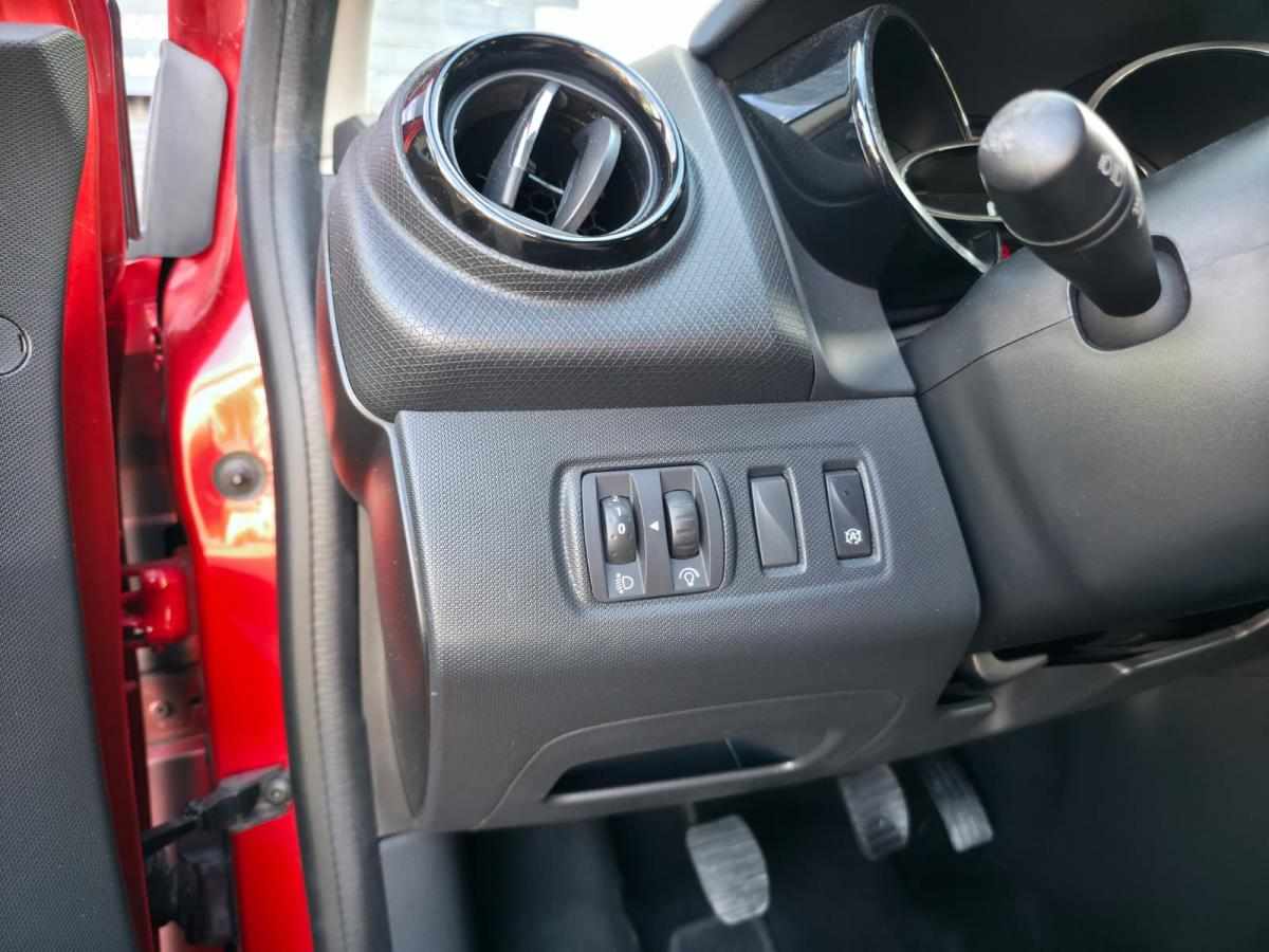 renault-clio-0-9-tce-2014-gasolina-898cc