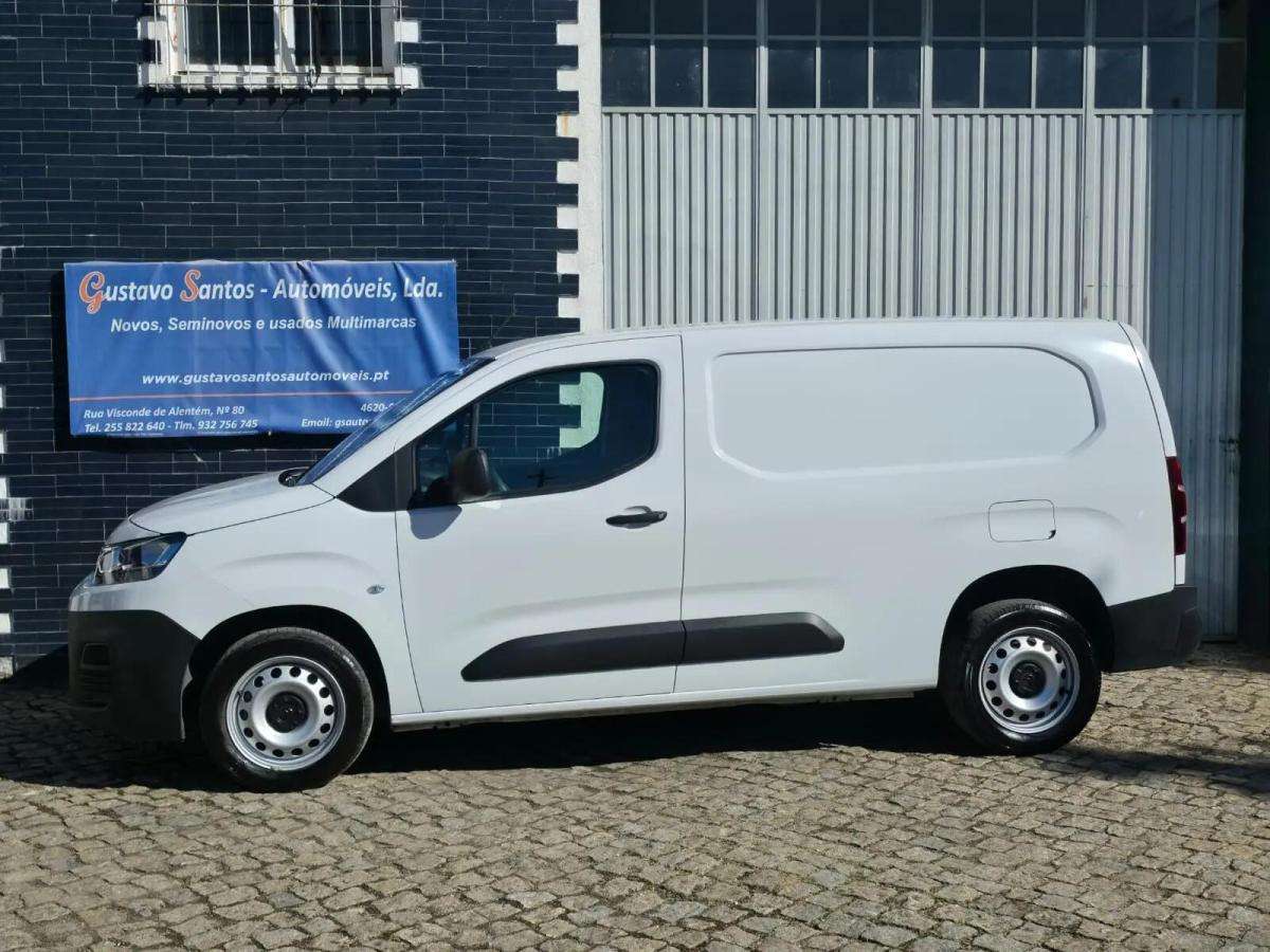 citroen-berlingo-2023-diesel-1499cc