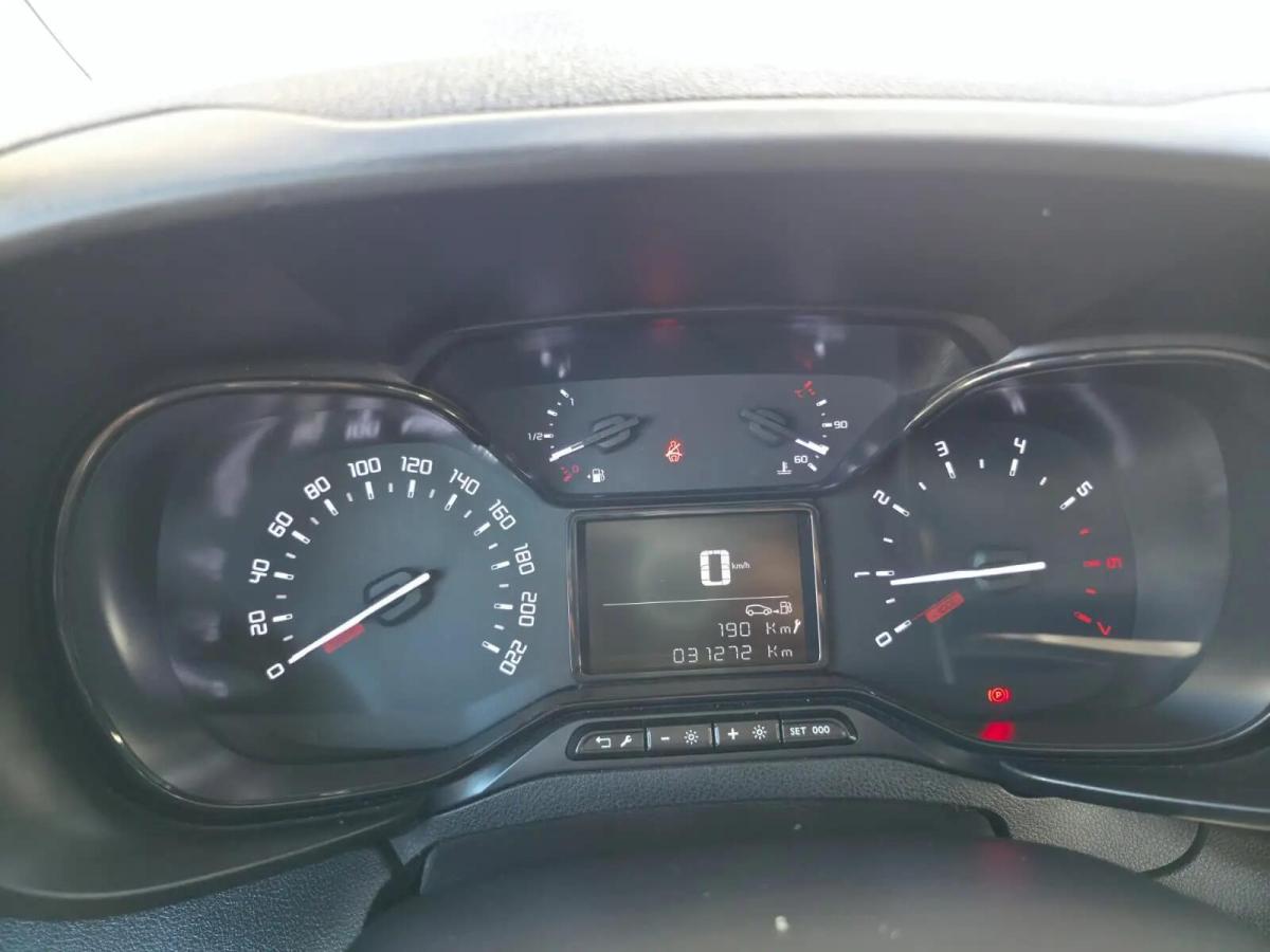 citroen-berlingo-2023-diesel-1499cc