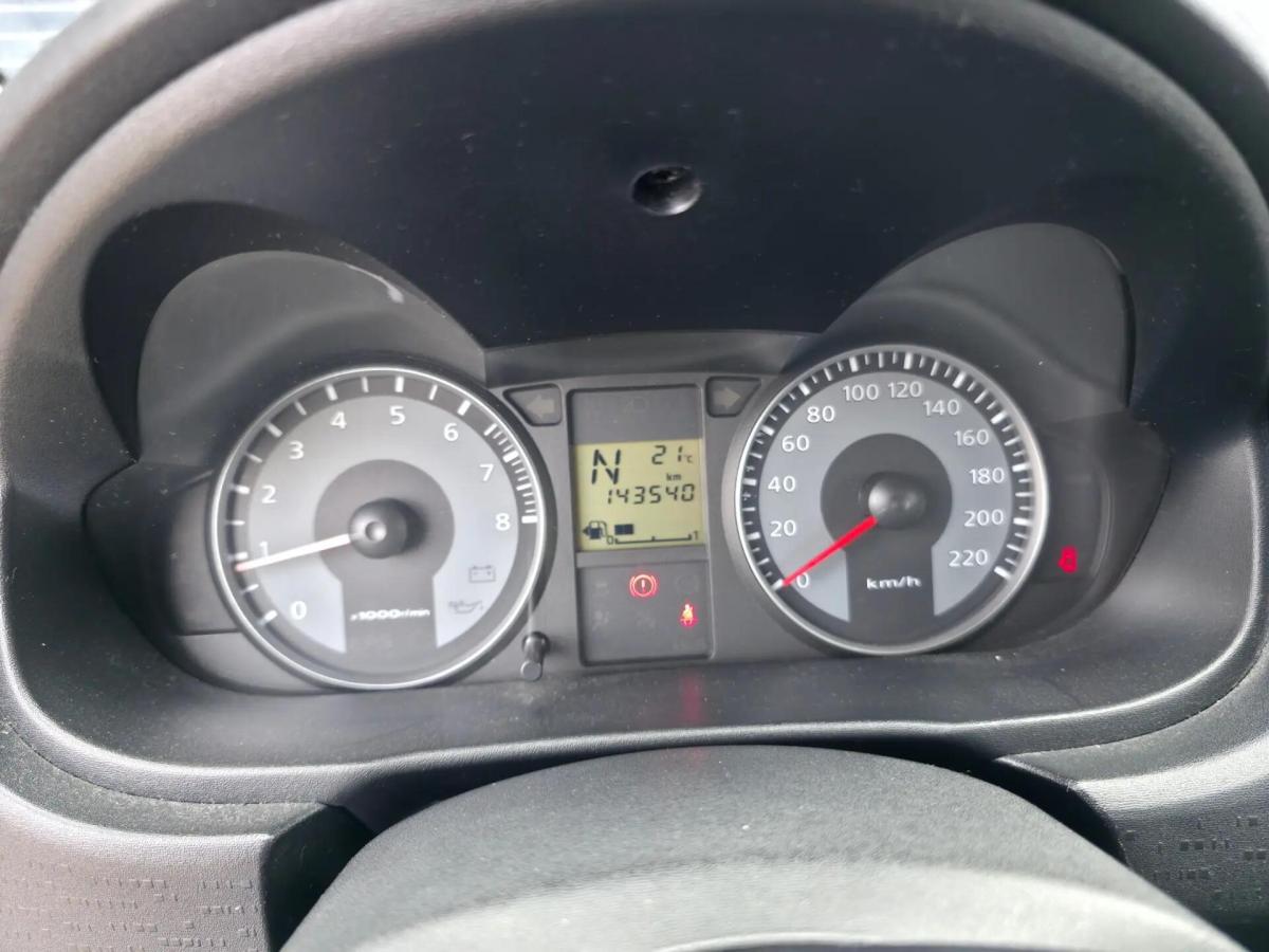 mitsubishi-colt-2013-gasolina-1332cc