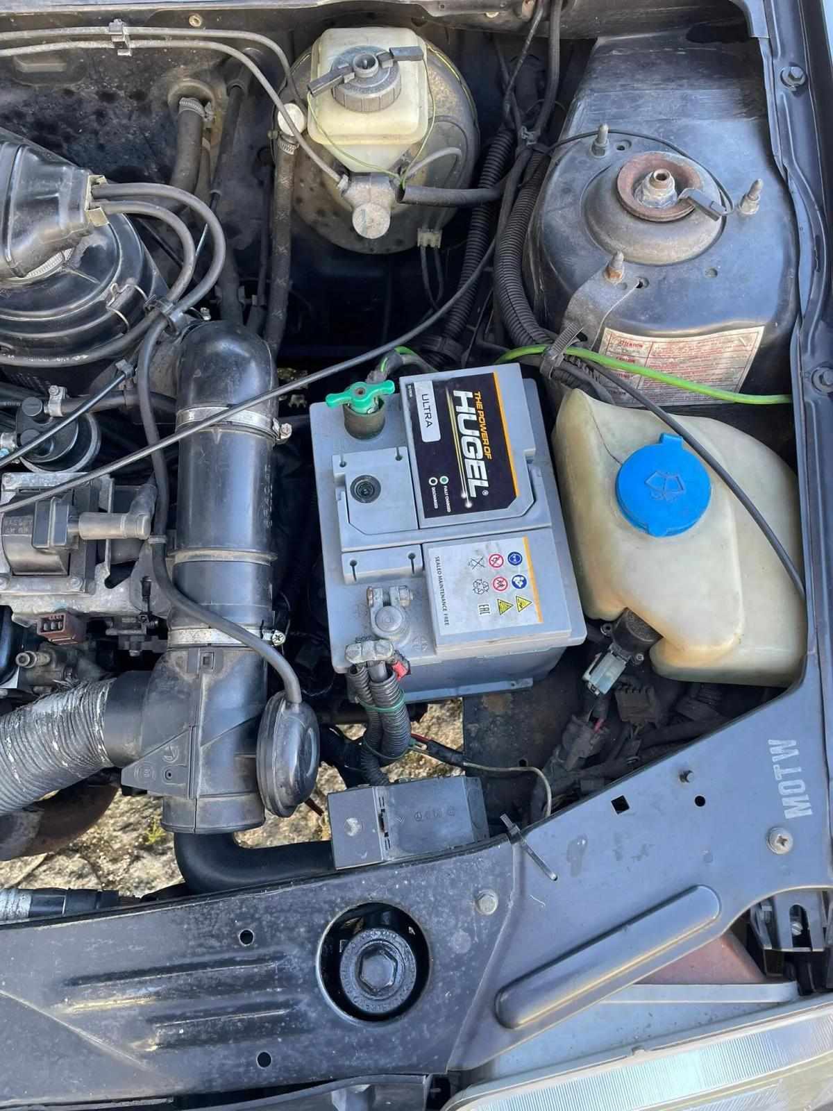 peugeot-205-1990-gasolina-1124cc