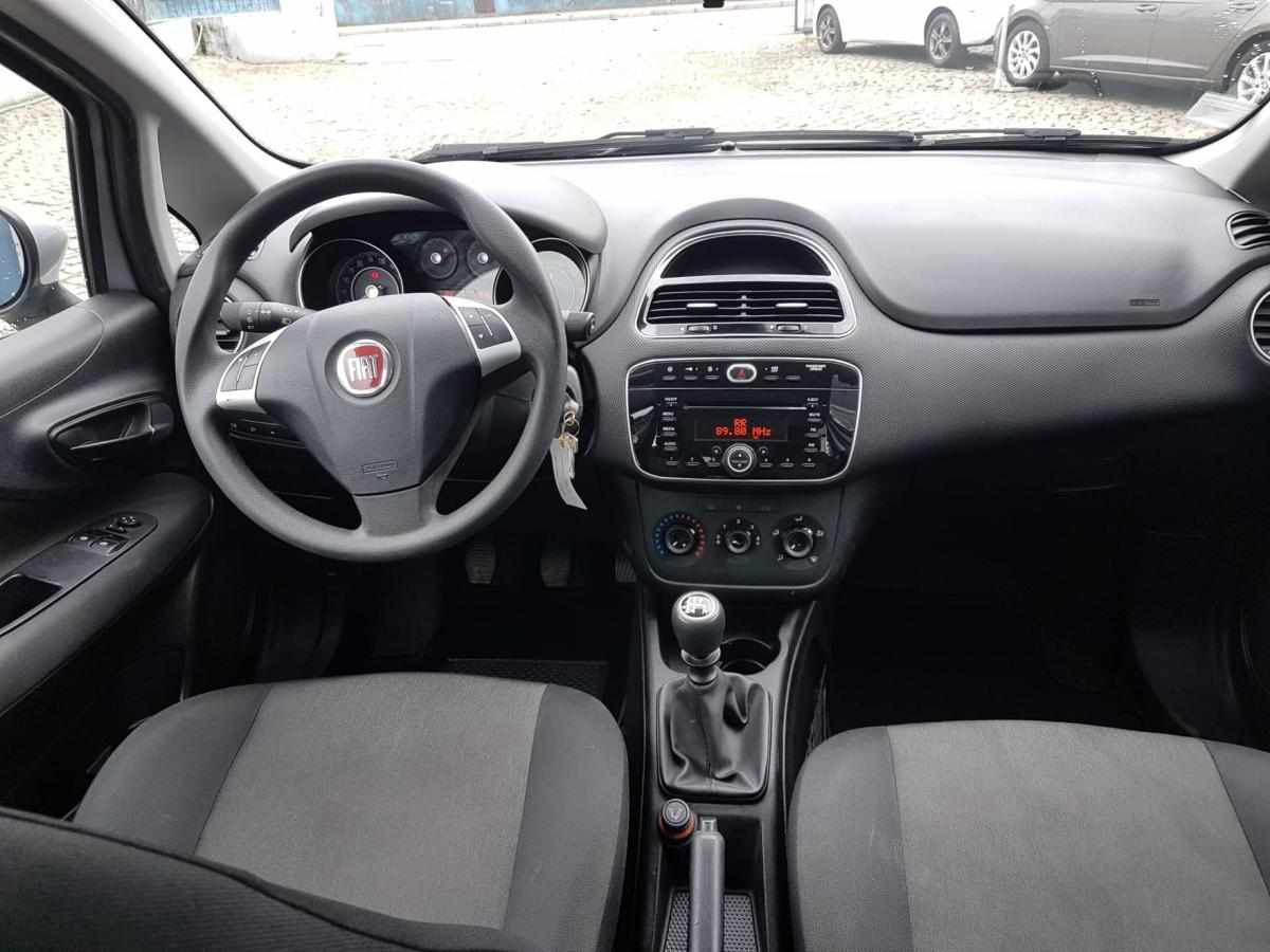 fiat-punto-1-2-ss-2018-gasolina-1242cc