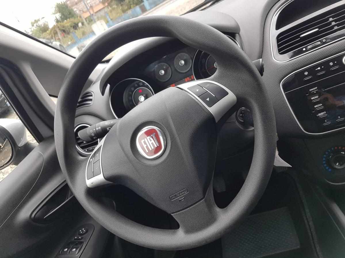 fiat-punto-1-2-ss-2018-gasolina-1242cc