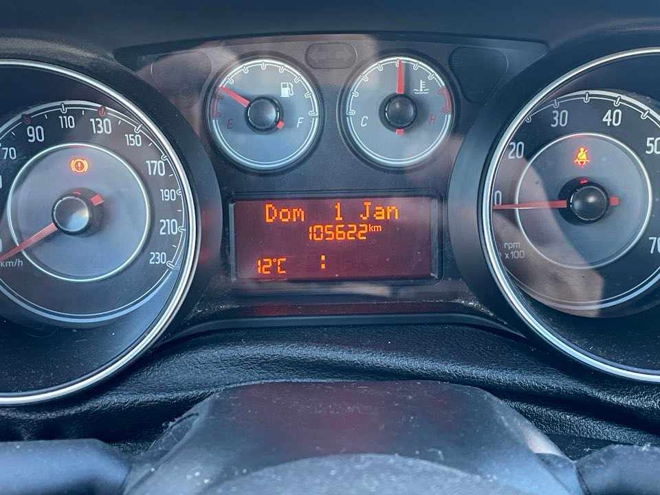 fiat-punto-1-2-ss-2018-gasolina-1242cc