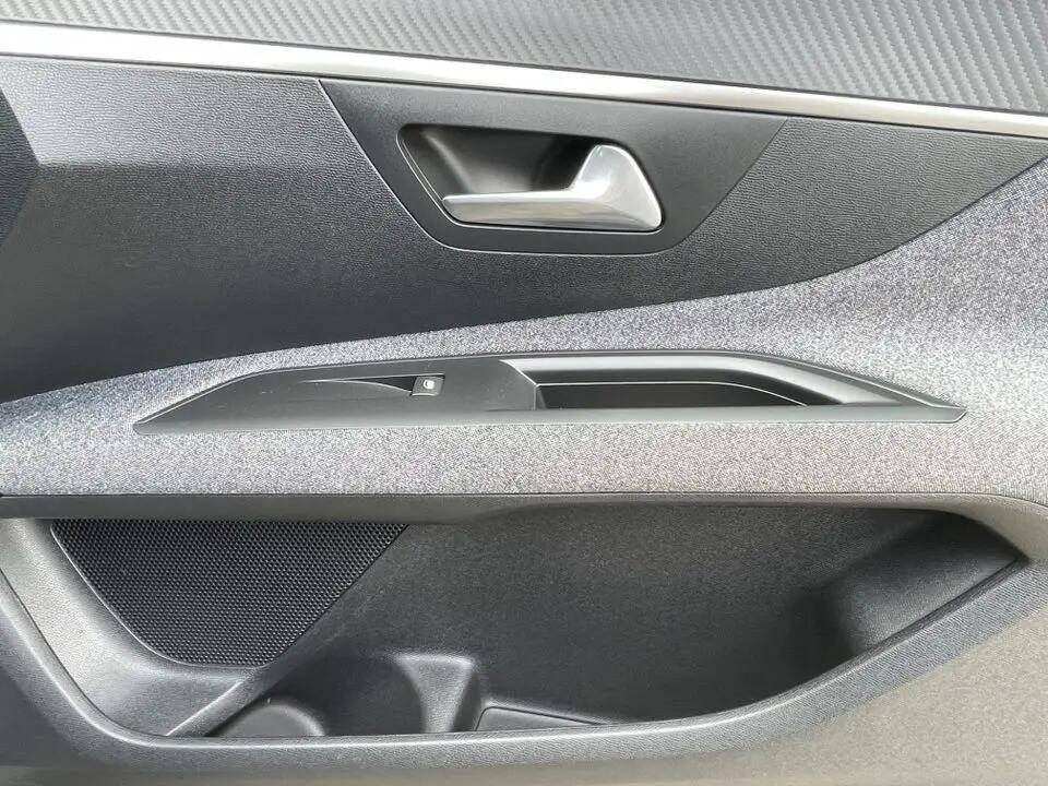 peugeot-3008-2018-diesel-1499cc