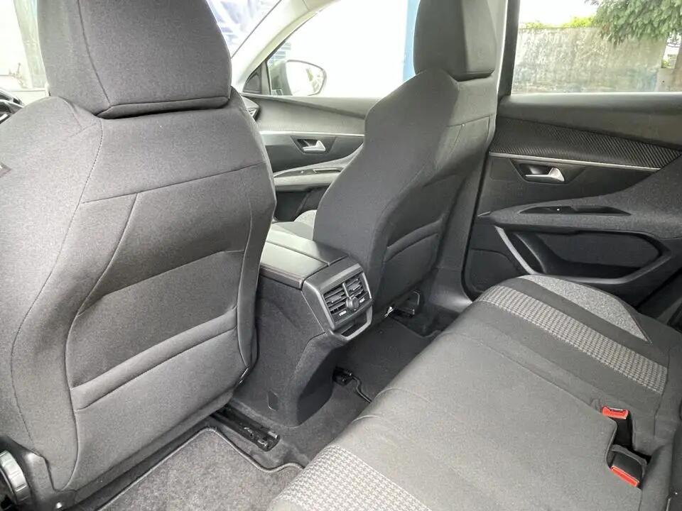 peugeot-3008-2018-diesel-1499cc