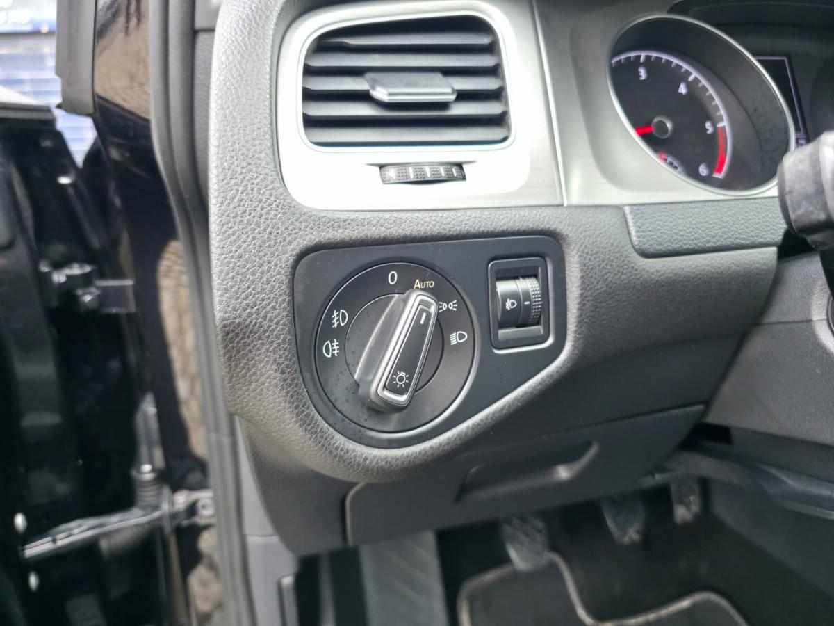 volkswagen-golf-1-6-tdi-bluemotion-2014-diesel-1598cc