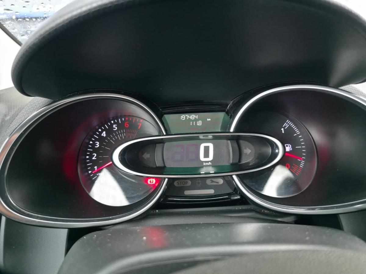 renault-clio-0-9-tce-2017-gasolina-898cc