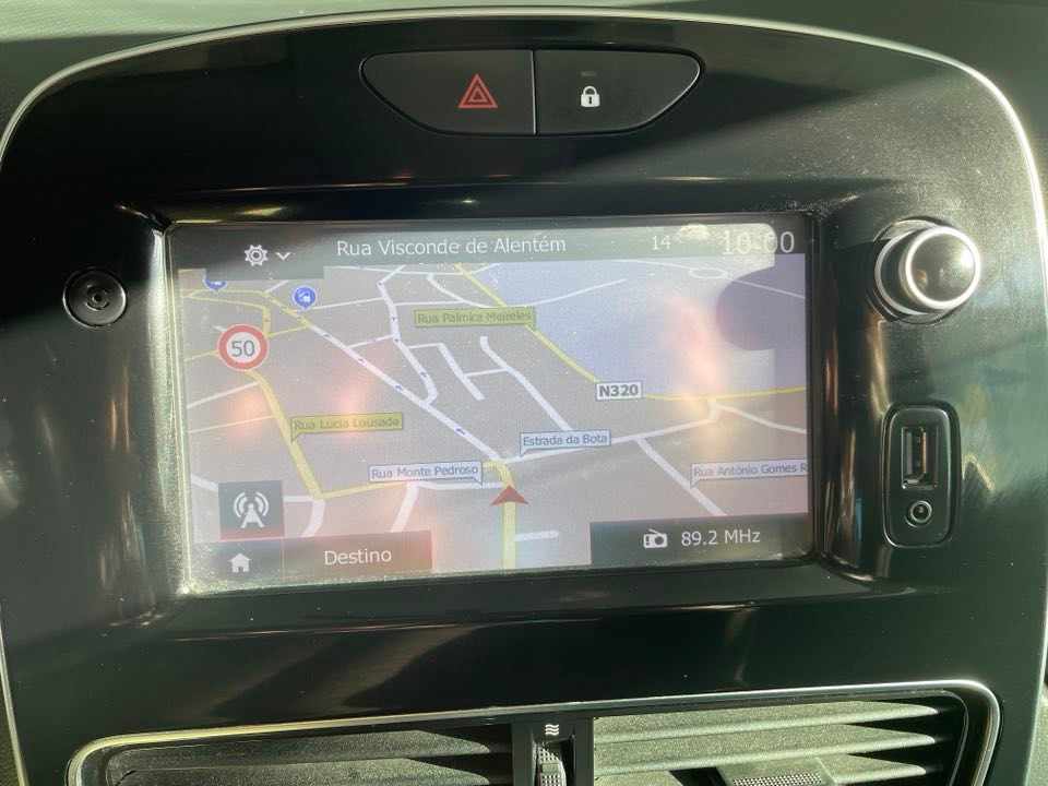renault-clio-0-9-tce-2017-gasolina-898cc