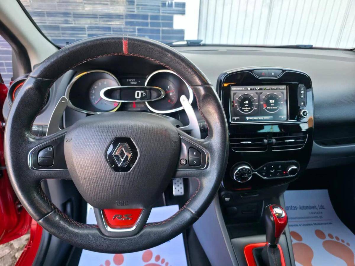 renault-clio-2014-gasolina-1618cc