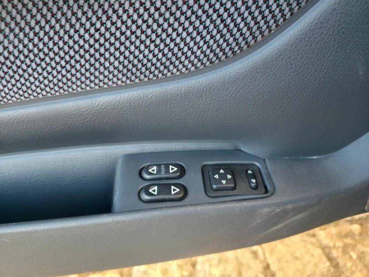 peugeot-306-1993-gasolina-1587cc