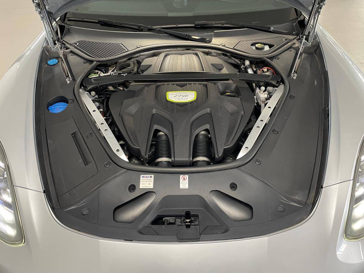 porsche-panamera-2017-hibrido-a-gasolina-2894cc