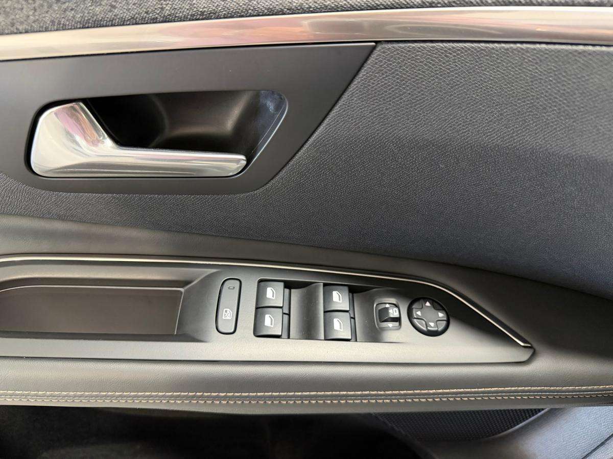 peugeot-3008-2017-diesel-1560cc