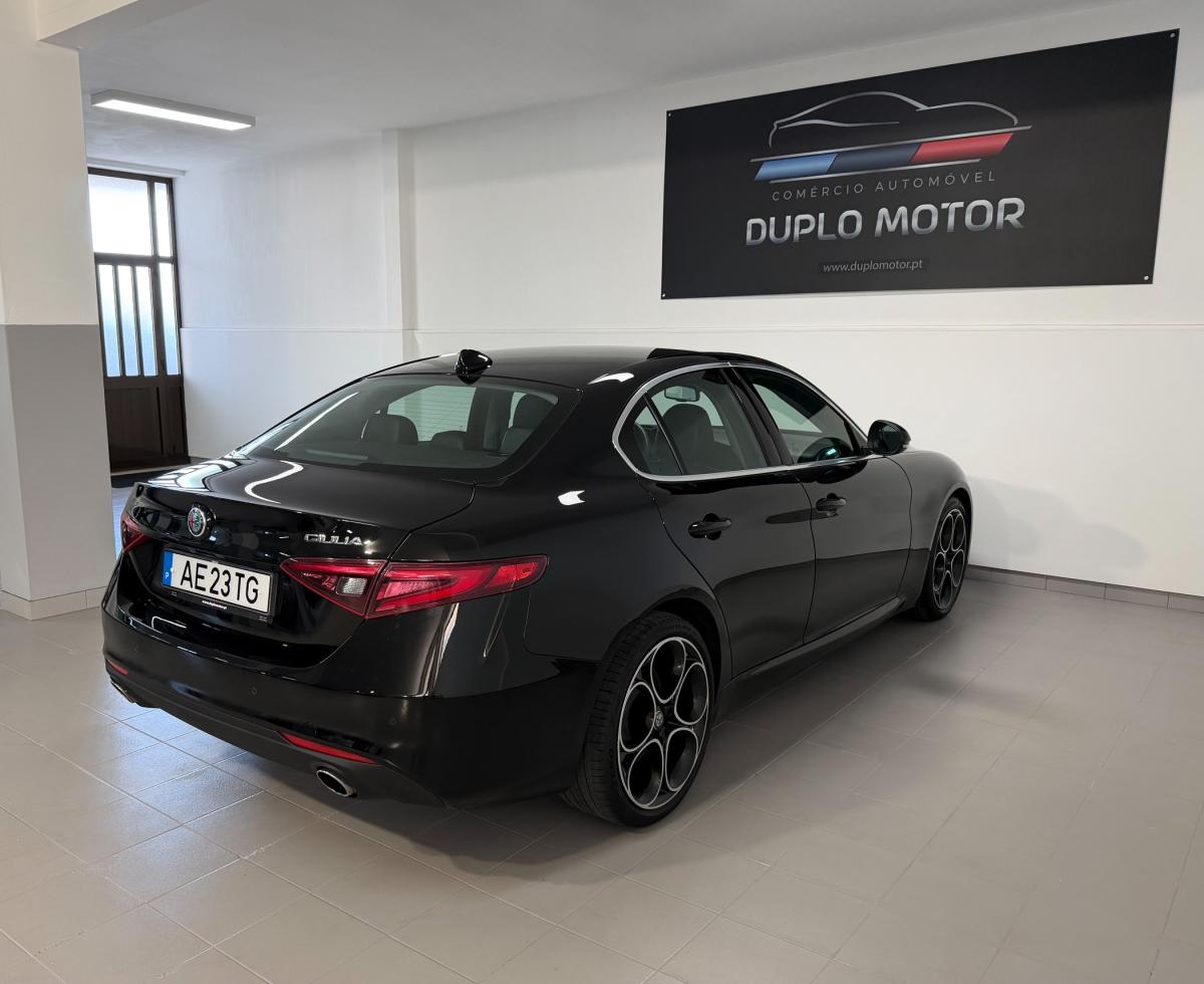 alfa-romeo-giulia-2020-diesel-2143cc