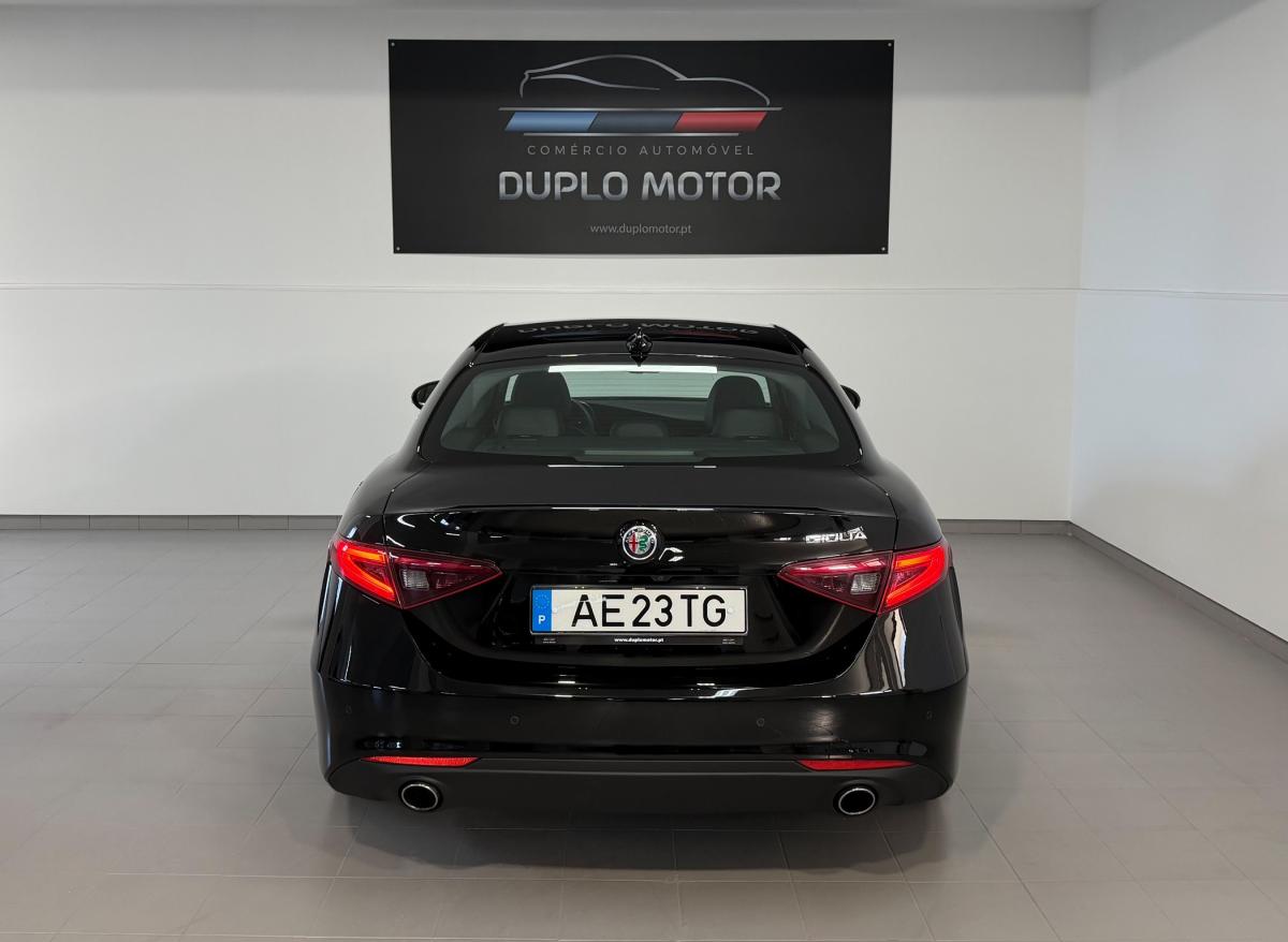 alfa-romeo-giulia-2020-diesel-2143cc