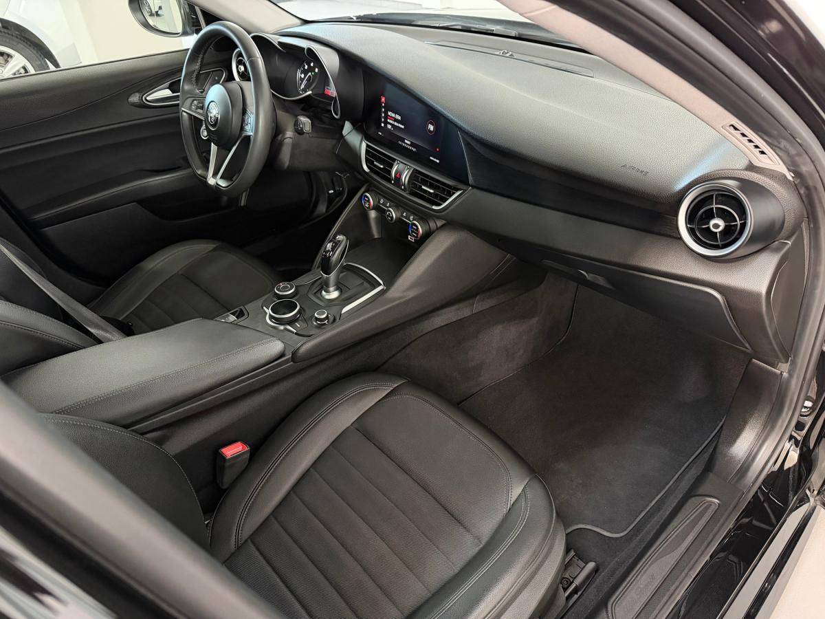 alfa-romeo-giulia-2020-diesel-2143cc