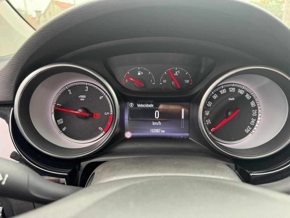 opel-astra-sport-tourer-2017-diesel-1598cc