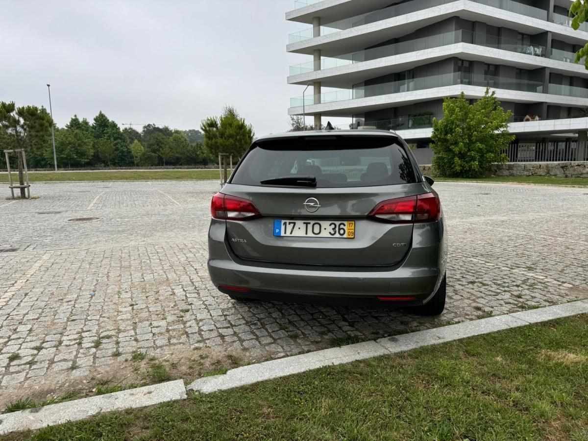 opel-astra-sport-tourer-2017-diesel-1598cc