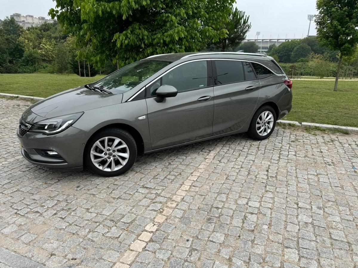 opel-astra-sport-tourer-2017-diesel-1598cc